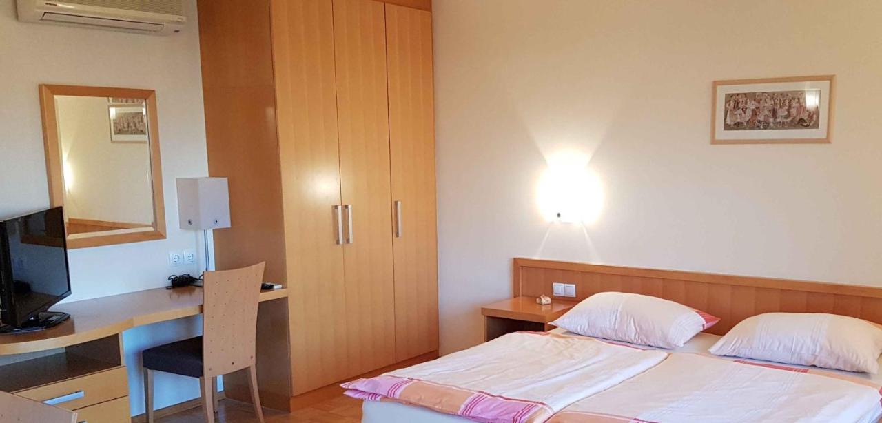 Apartments Ad رادنسي المظهر الخارجي الصورة