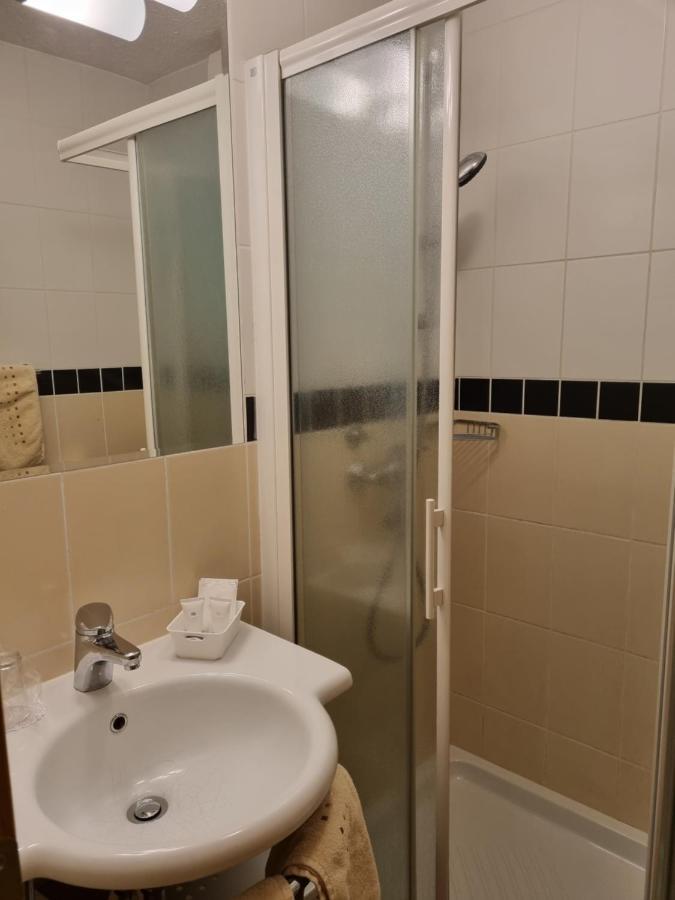 Apartments Ad رادنسي المظهر الخارجي الصورة